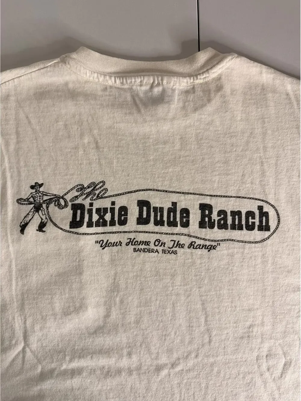 Vintage Dixie Dude Ranch Cream Pocket T-Shirt with Rope 'UK' Embroidery XL